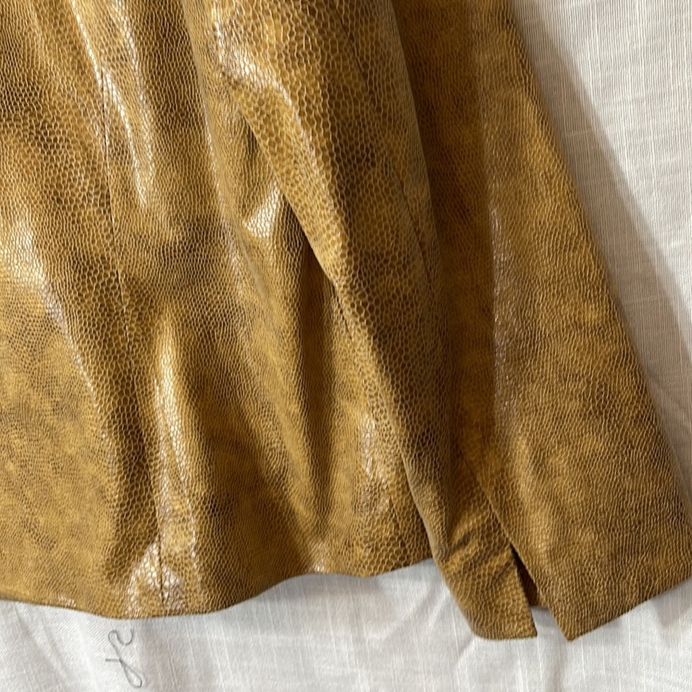 JM Collection Textured Zipper Jacket - Picture 9 of 12